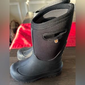 BOGS - Winter Boots - size 12
